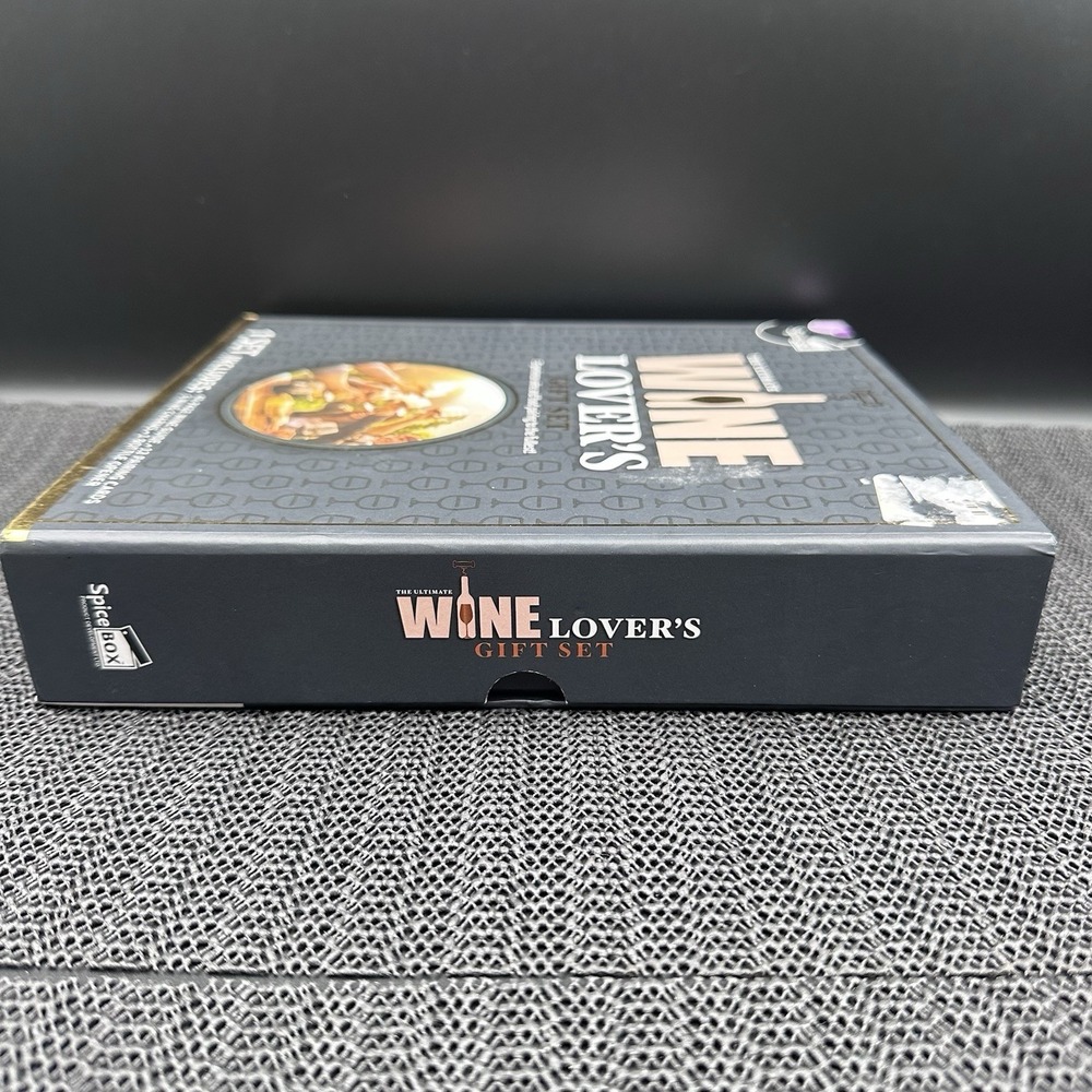 SpiceBox Ultimate Wine Lover's Gift Set Open Box Complete Wine Guide & Charms. - Picture 4 of 9